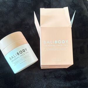 Gradual Face Tan Hydrating Cream - Tan